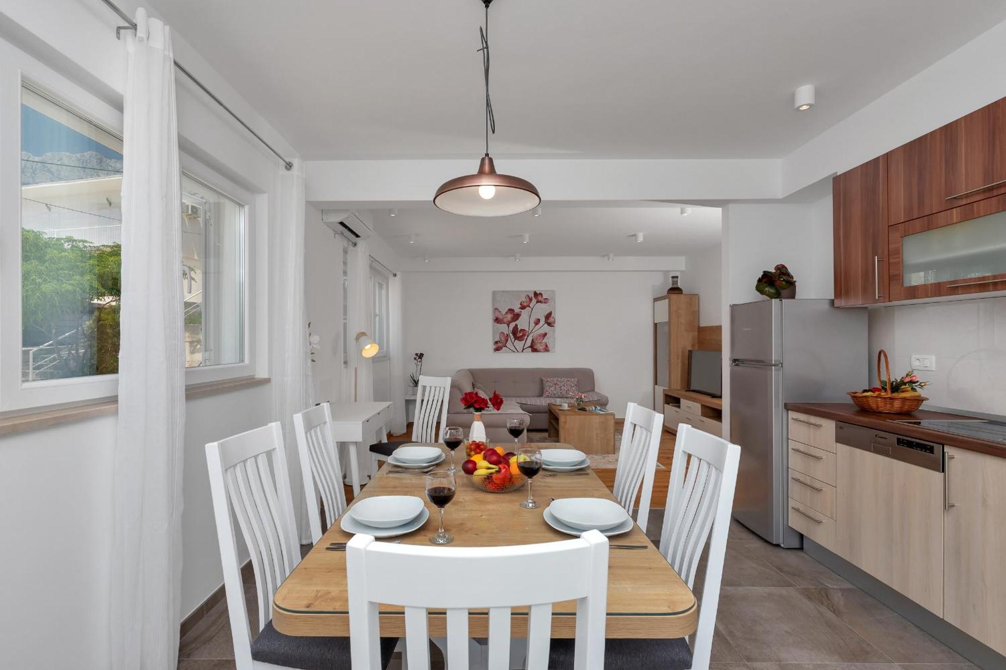 Bracera Apartment Makarska